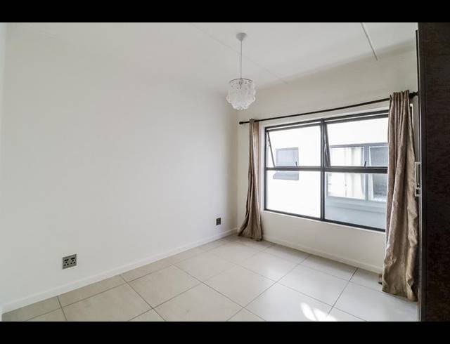3 BEDROOM PROPERTY TO RENT IN GREENSTONE HILL